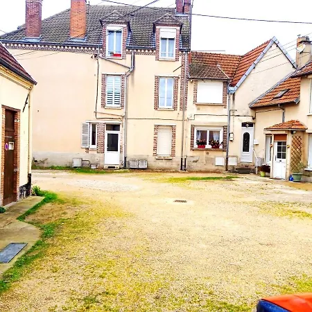 Apartment Elegante Maison Centre *